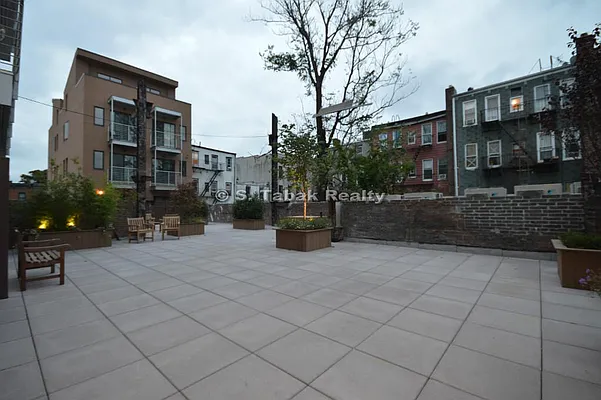 Rented by Duscany Financial Group | media 157