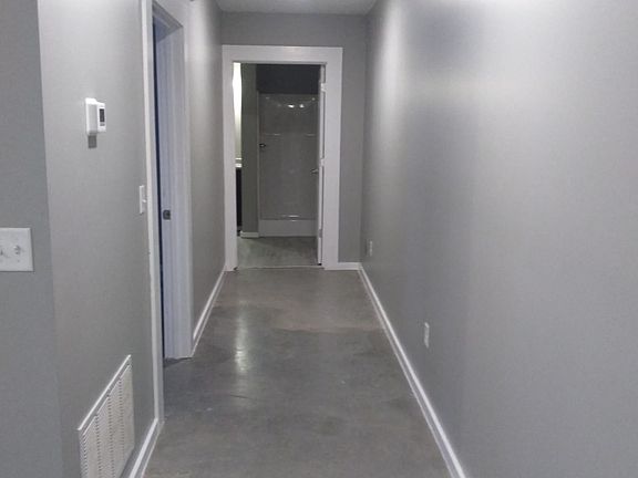 4th image of 421 Brady St #1