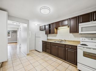 1928 S 13th Ave, Broadview, IL 60155