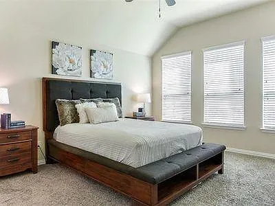 1816 Woodlawn Trl — Photo 22