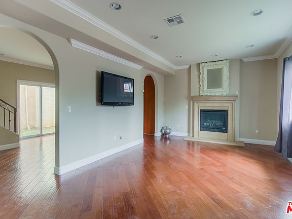 3rd image of 18811 Topham St #J
