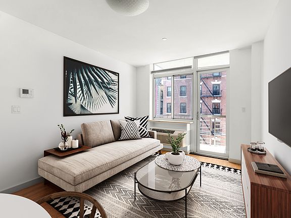3rd image of 1635 Lexington Ave APT 4F