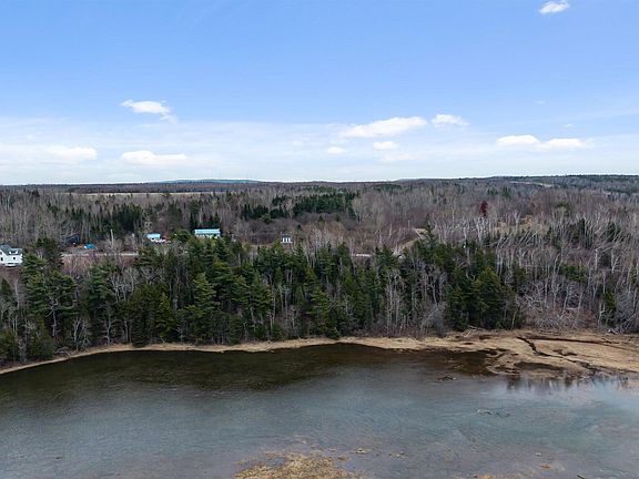 5th image of 99 Shore Rd