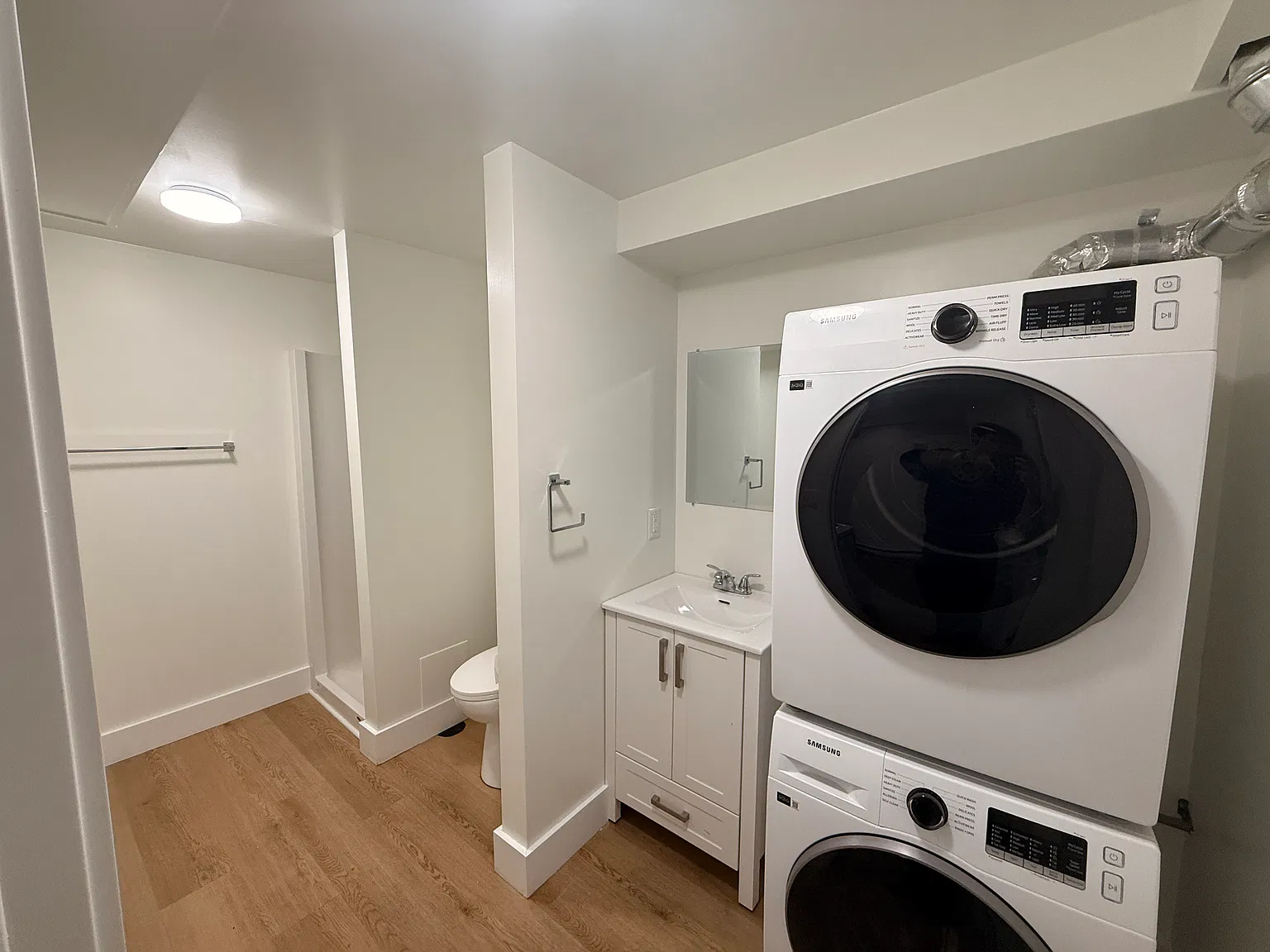 1 bed, $2,000 — Photo 3