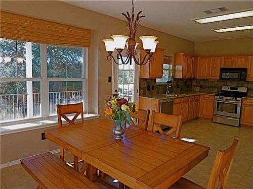5th image of 10700 Finsbury Dr