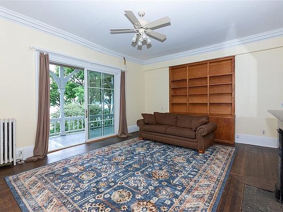 3rd image of 63 Livingston Ave APT 1