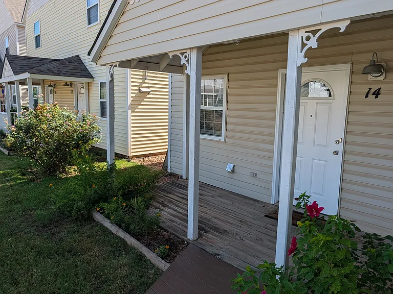 3003 E 4th Ave #14 — Photo 4