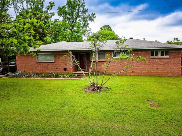 101 & 103 E Dancer St, Longview, TX 75604