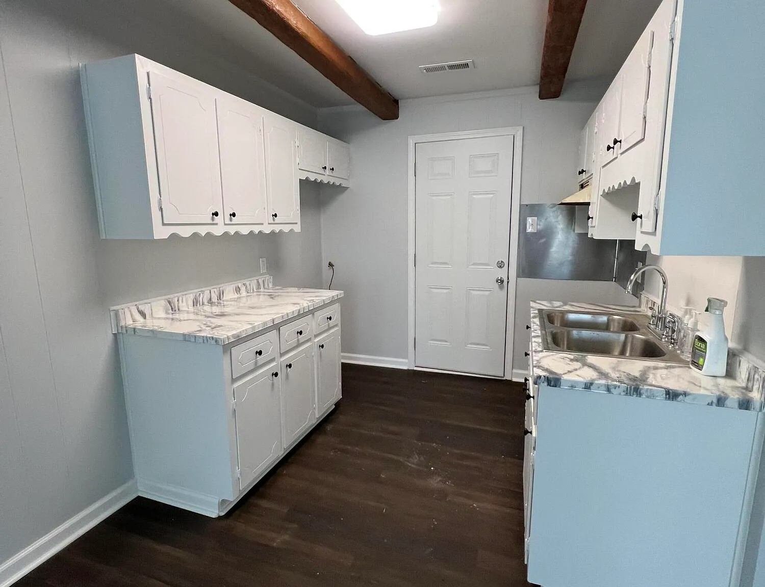 2 bed, 1.5 bath, 1000 sqft, $850 — Photo 3
