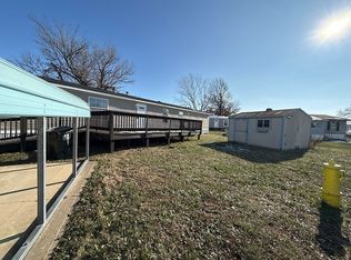 1199 E Santa Fe St, Gardner, KS 66030