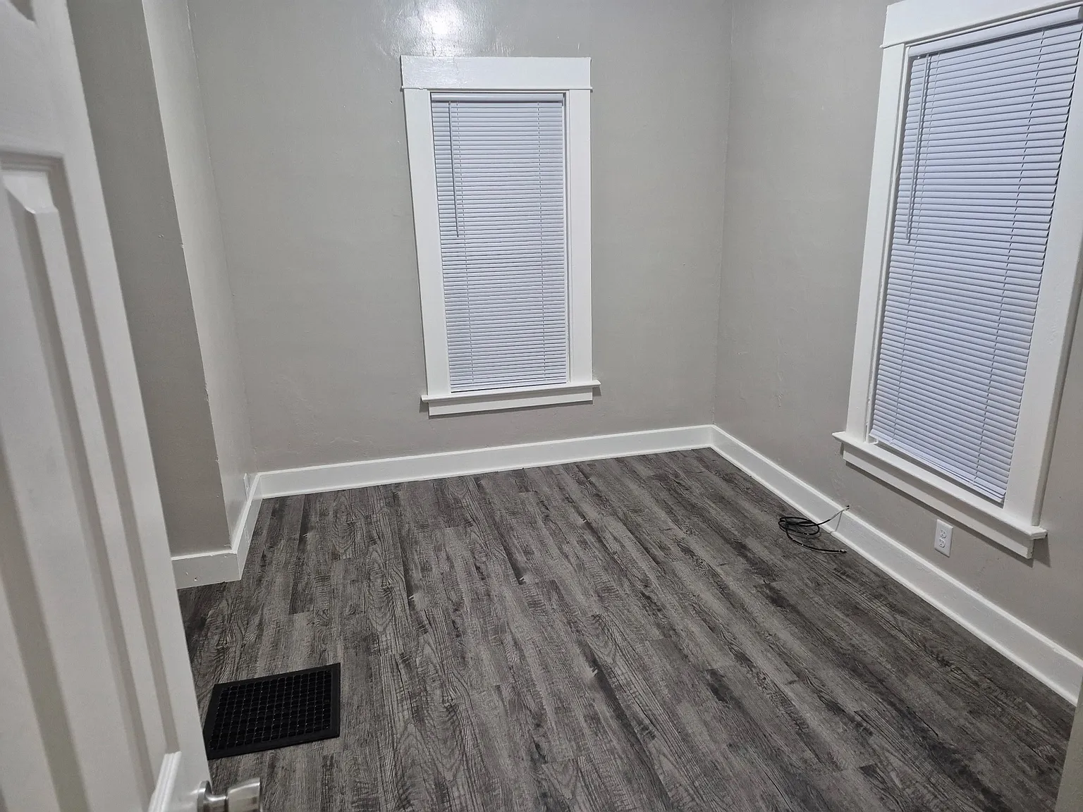 2 bed, 942 sqft, $1,150 — Photo 4