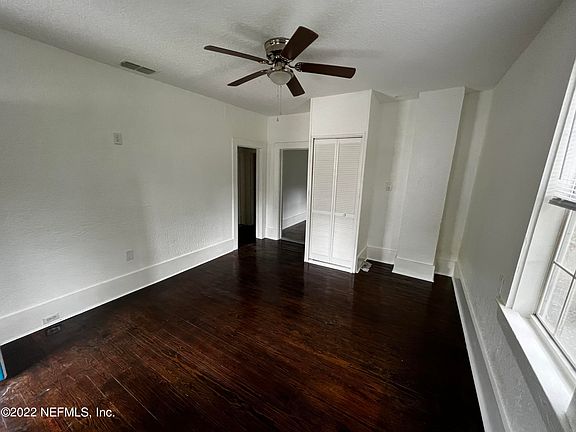 3rd image of 1456 E 16th St