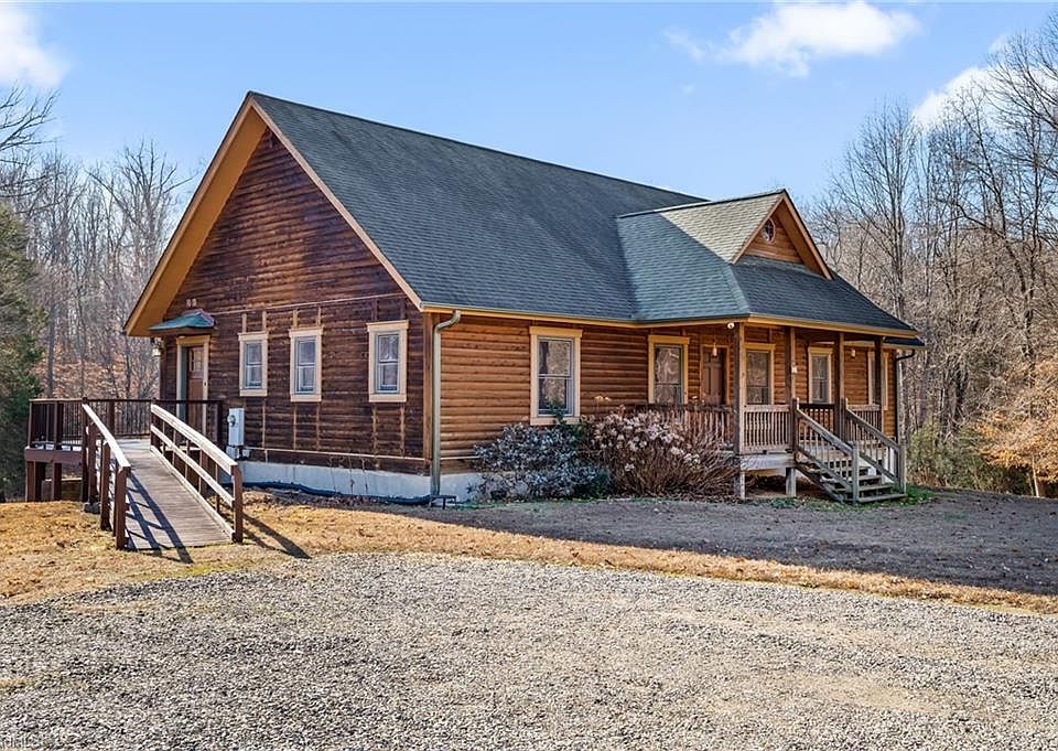 1st image of 347 Cypress Ln