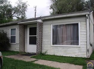 213 SE Tefft St, Topeka, KS 66607