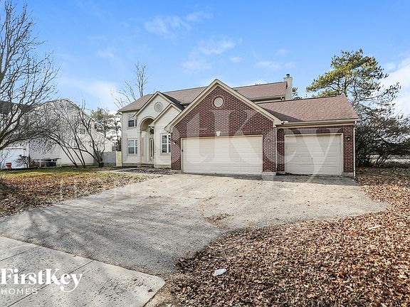 2nd image of 3657 Lake Lanier Dr
