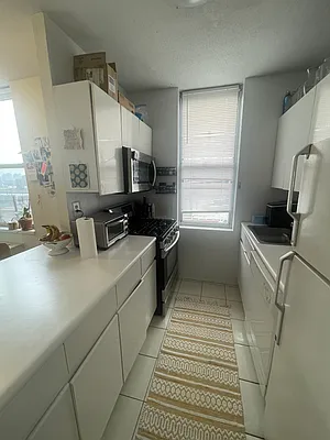 Rented by Nest Seekers International | media 13