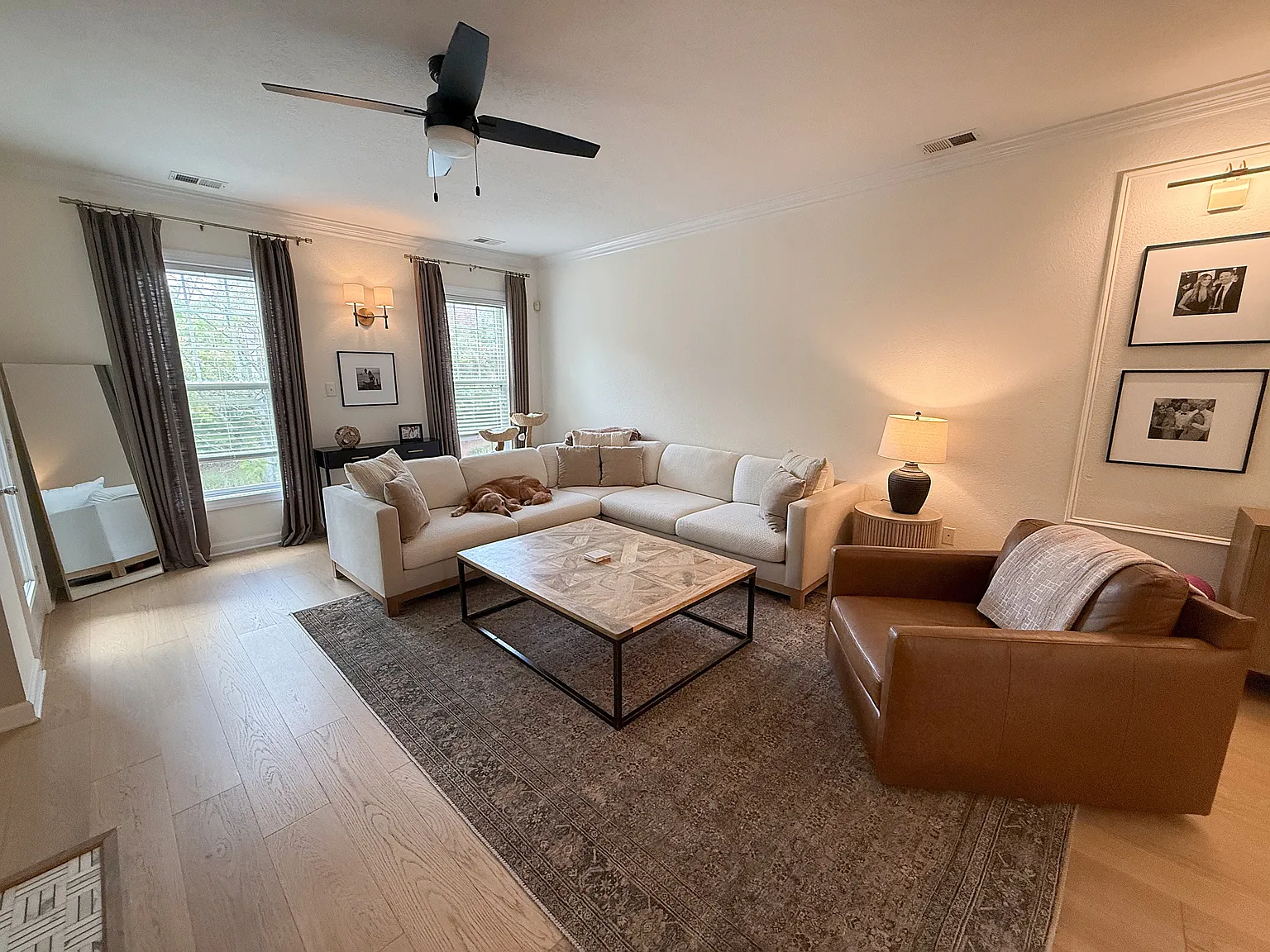 3 bed, 3.5 bath, 1980 sqft, $3,200 — Photo 4