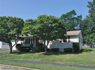111 Lake Garden Dr, Cranston, RI 02920