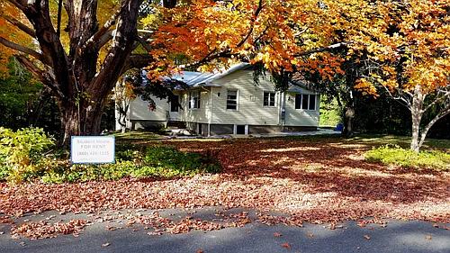 151 Sleeping Giant Dr Photo 1