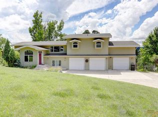 4717 Croyle Ct, Rapid City, SD 57702
