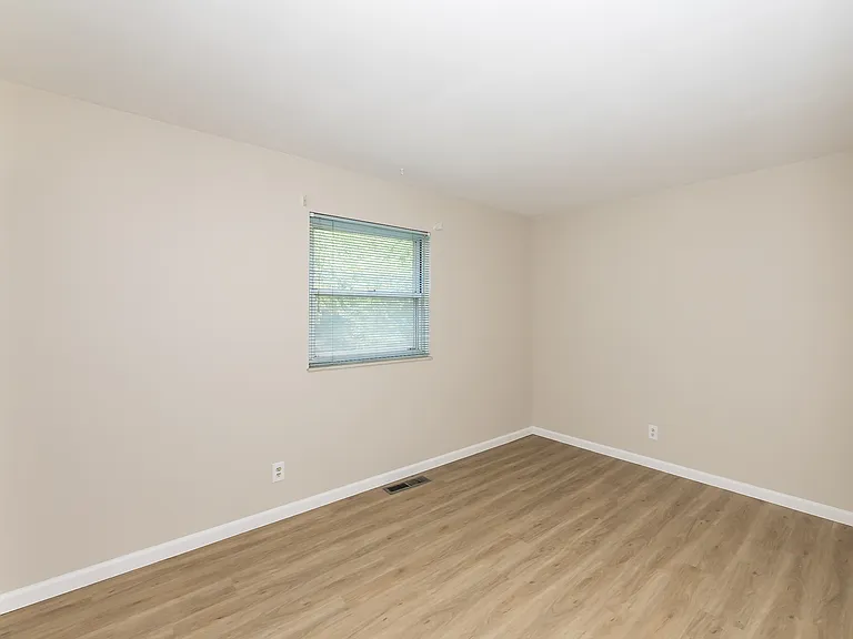 11790 New Halls Ferry Rd — Photo 11