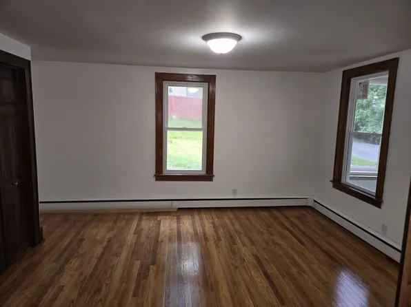 109 Graham Ave, Oriskany, NY 13424