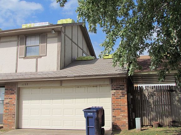 2nd image of 1122 N Eagle Ln