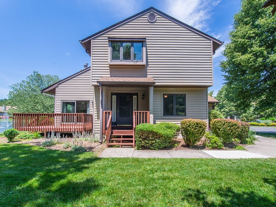 1st image of 55 Eagle Dr
