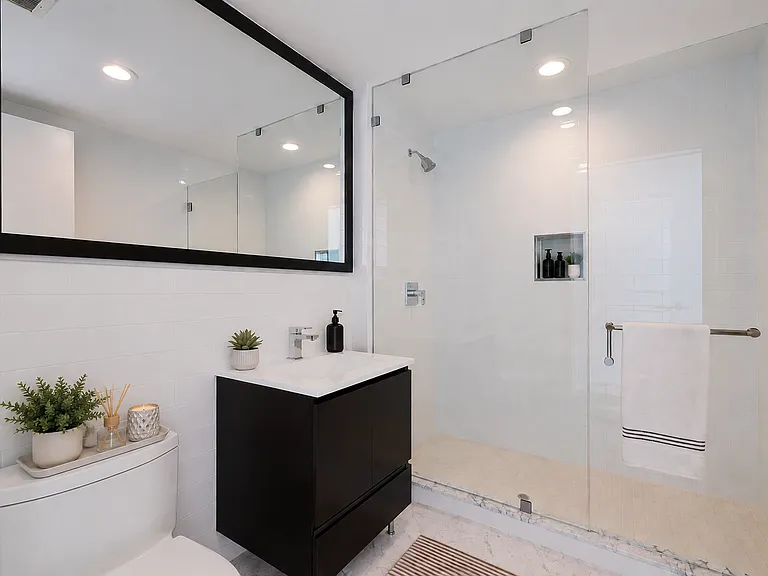 22-44 Jackson Ave #2811 — Photo 7