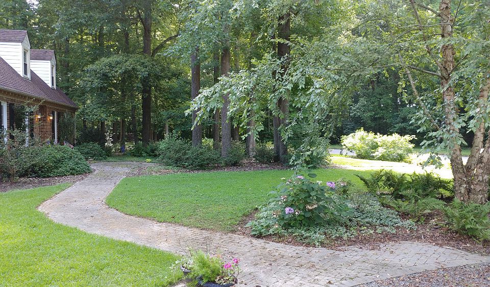 2nd image of 1316 Oak Ridge Dr