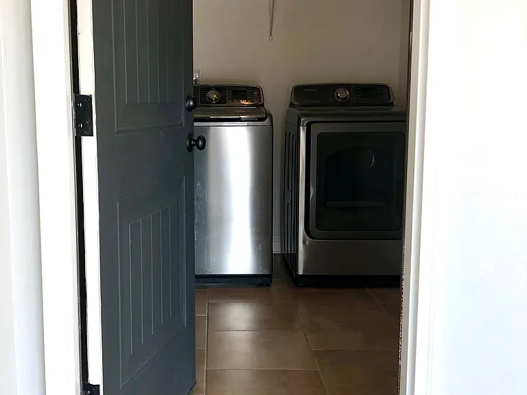 5563 Tucker Cir — Photo 22