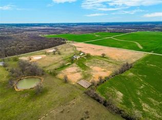 8182 S 294th St, Hume, MO 64752