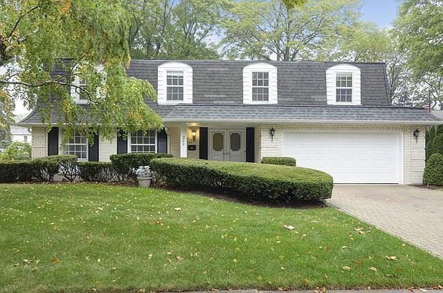 1st image of 200 Dierks Dr