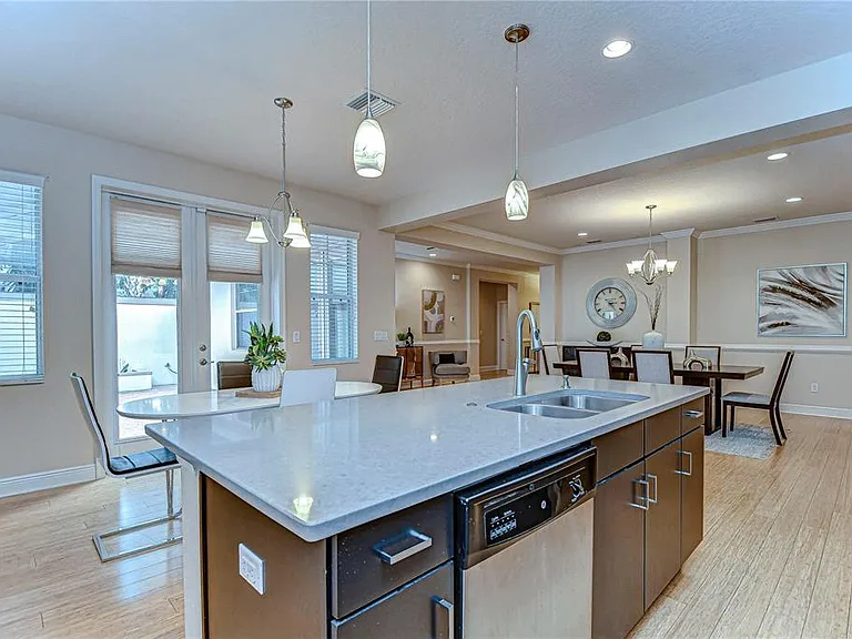 6801 Lockington Ct — Photo 14