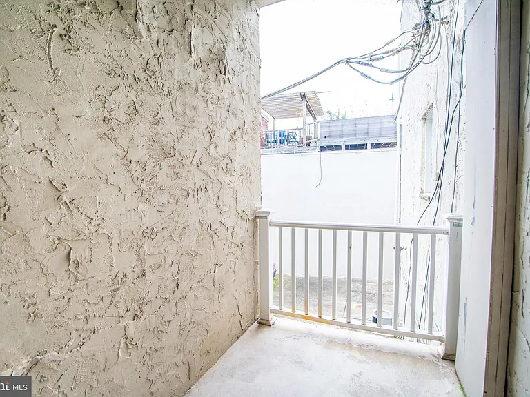 1124 E Passyunk Ave #3 — Photo 11