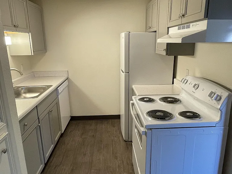 3547 SE Milwaukie Ave — Photo 9