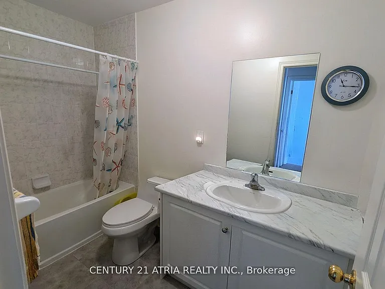 8 McAlister Ave — Photo 13