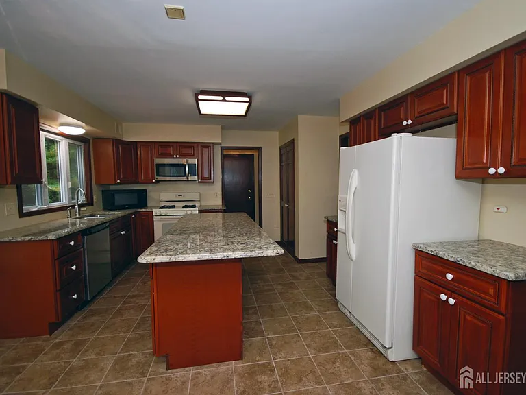 6 Heather Ln — Photo 6