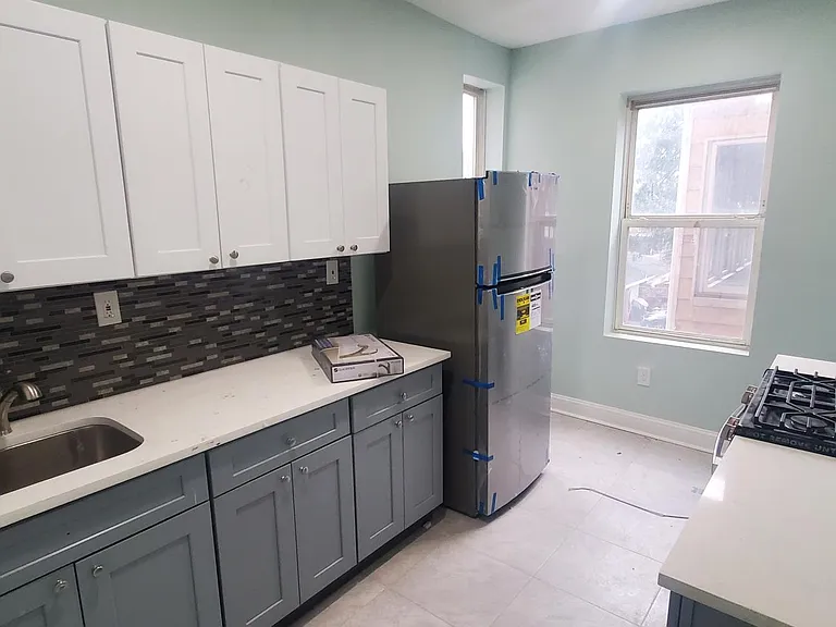 6 N 21st St #202 — Photo 12
