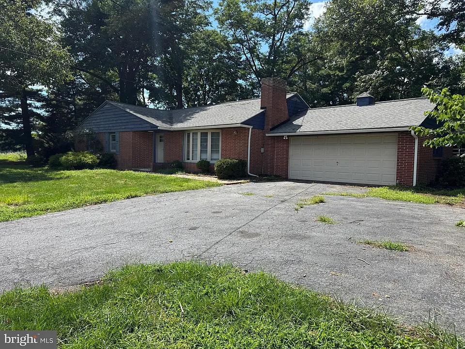 101 S Bonsall Rd