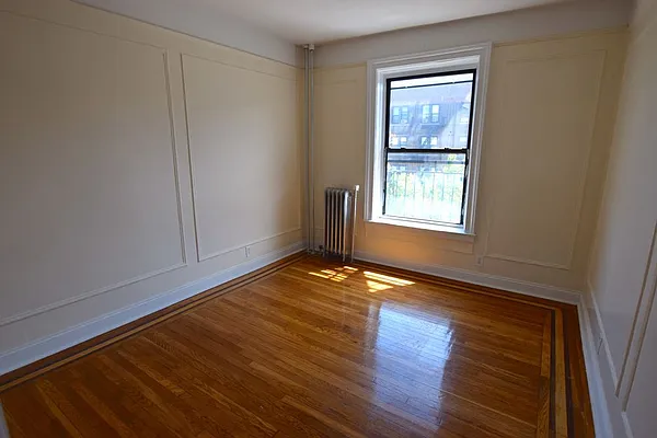 Rented by Your Vanity Realty | media 9