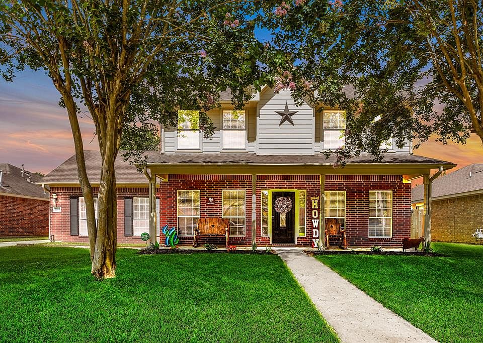 1st image of 2309 Deerfield Dr