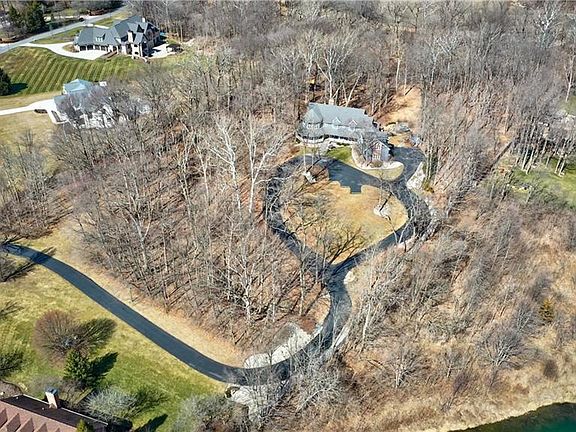 4th image of 6457 Mayfield Ln