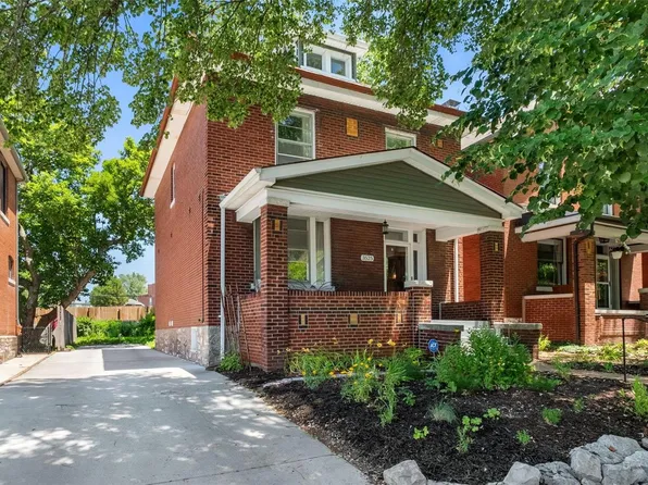 3525 Kingsland Ct, Saint Louis, MO 63111