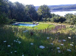 188 Mount Merino Rd, Hudson, NY 12534