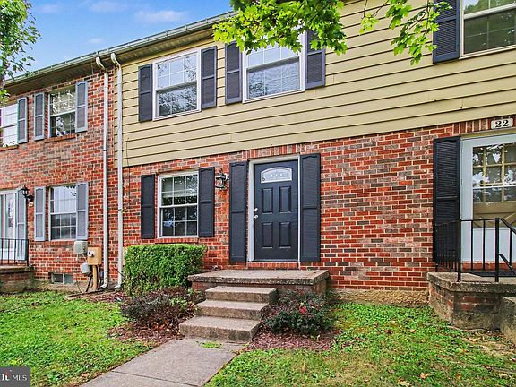 4th image of 20 Lockett Ct