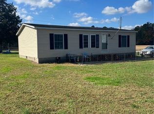 9711 Robin Rd, Disputanta, VA 23842