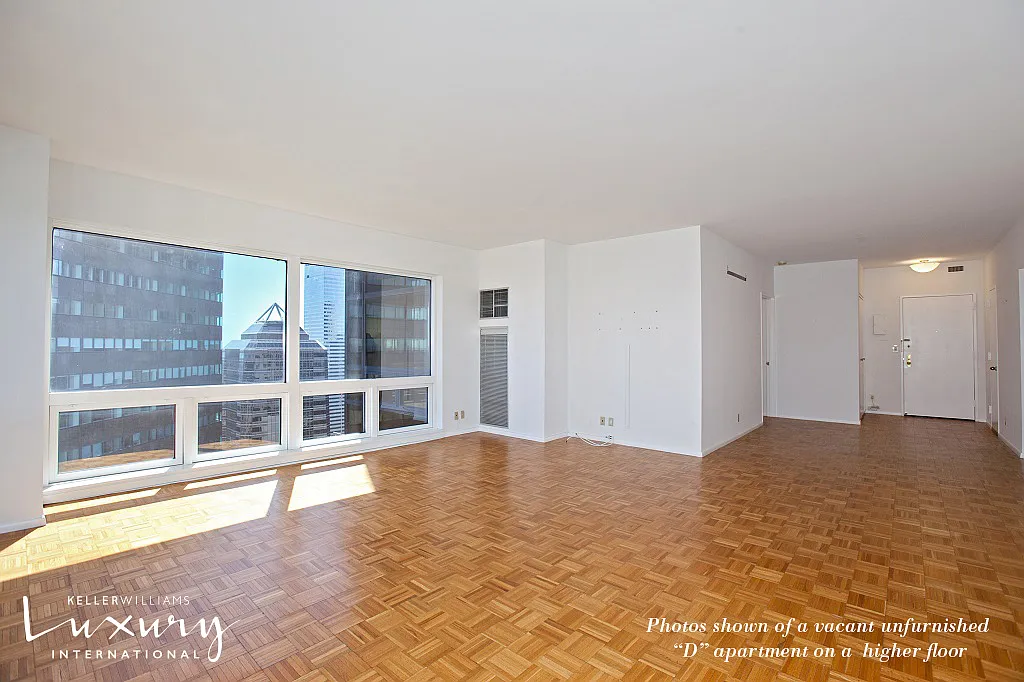 721 5th Avenue — Photo 4