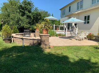 900 Stepping Stone Ln, Galloway, NJ 08205