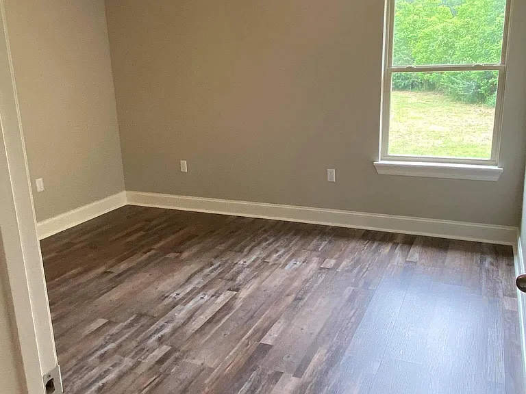 207 Herrod St — Photo 8